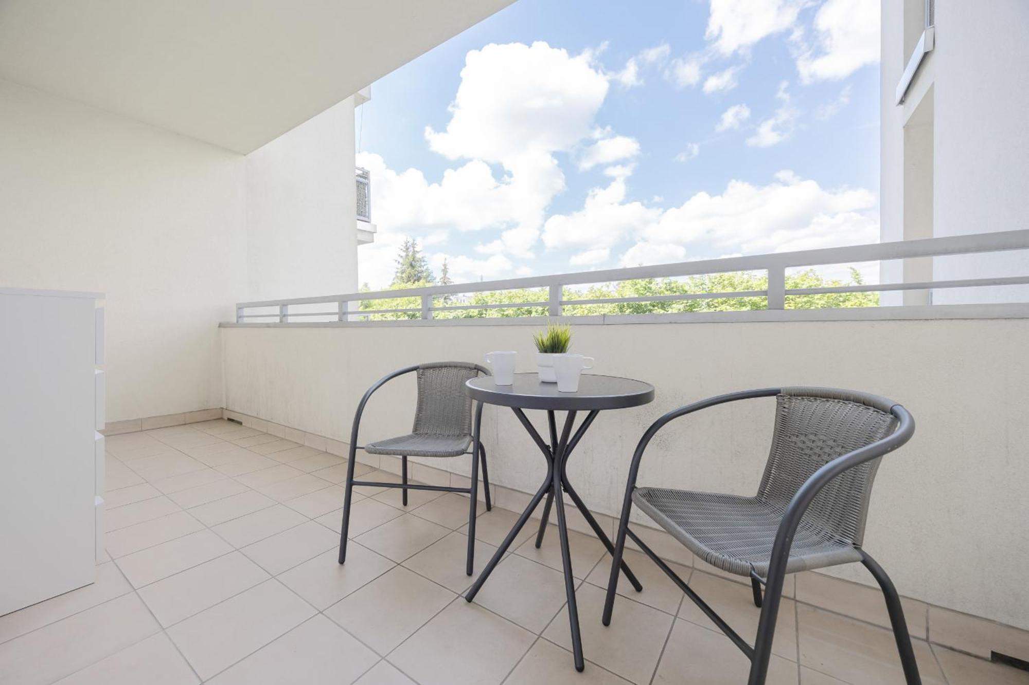 Апартаменти Wyjatkowy Z 3 Sypialniami I Balkonem By Renters *