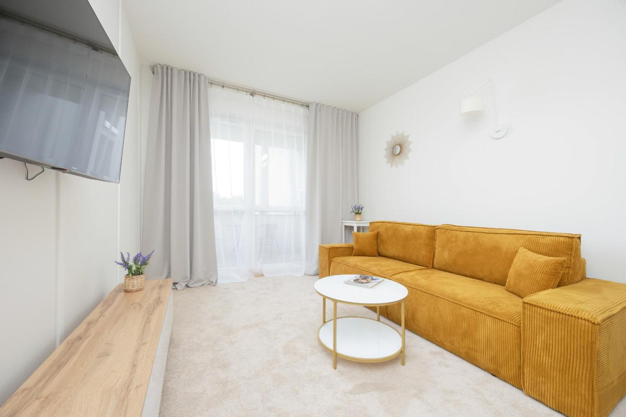 Апартаменти Wyjatkowy Z 3 Sypialniami I Balkonem By Renters *