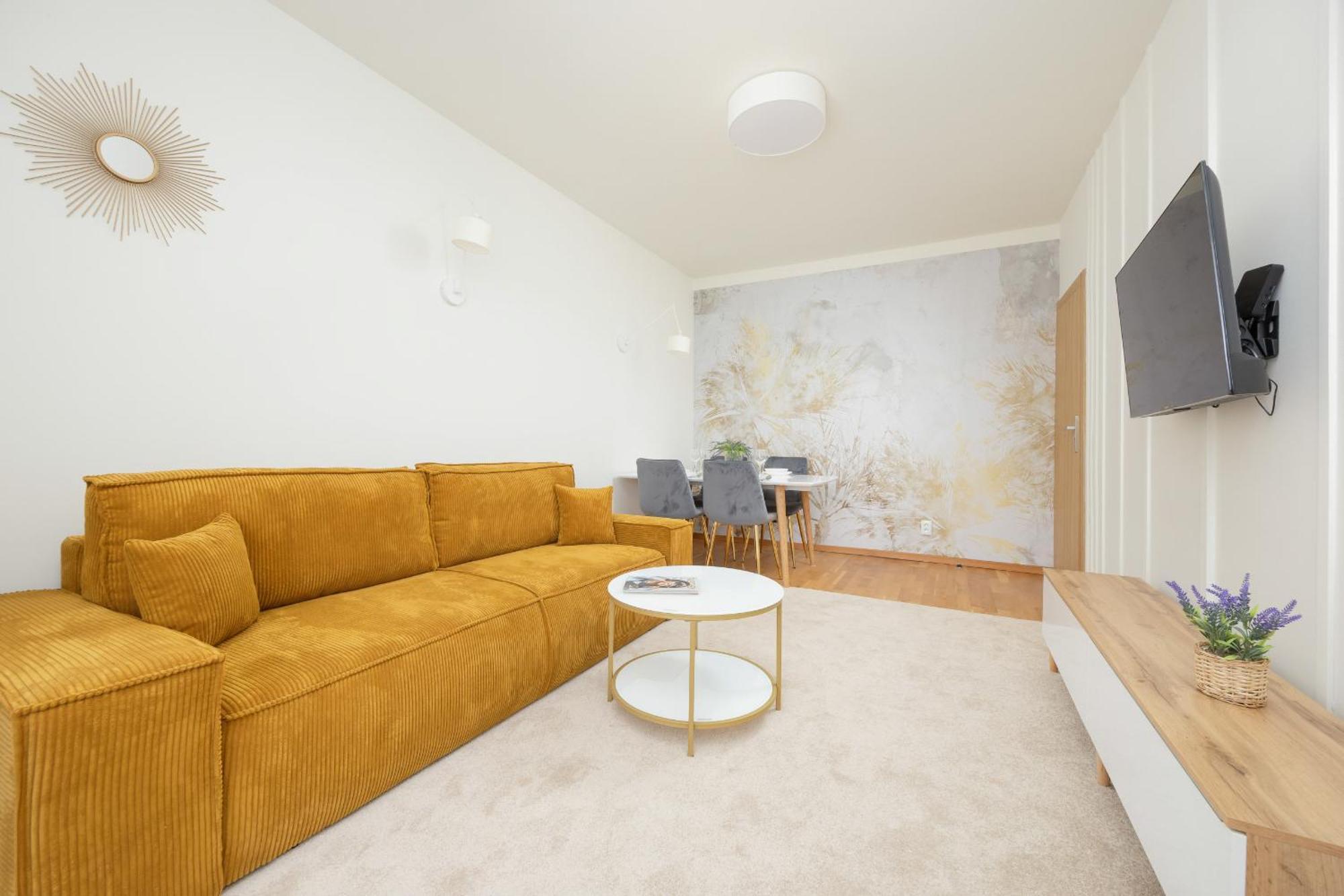 Wyjatkowy Z 3 Sypialniami I Balkonem By Renters Апартаменти Варшава